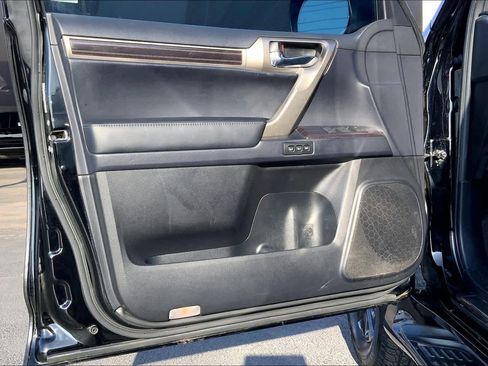 Used 2021 Lexus GX 460 Premium image 22