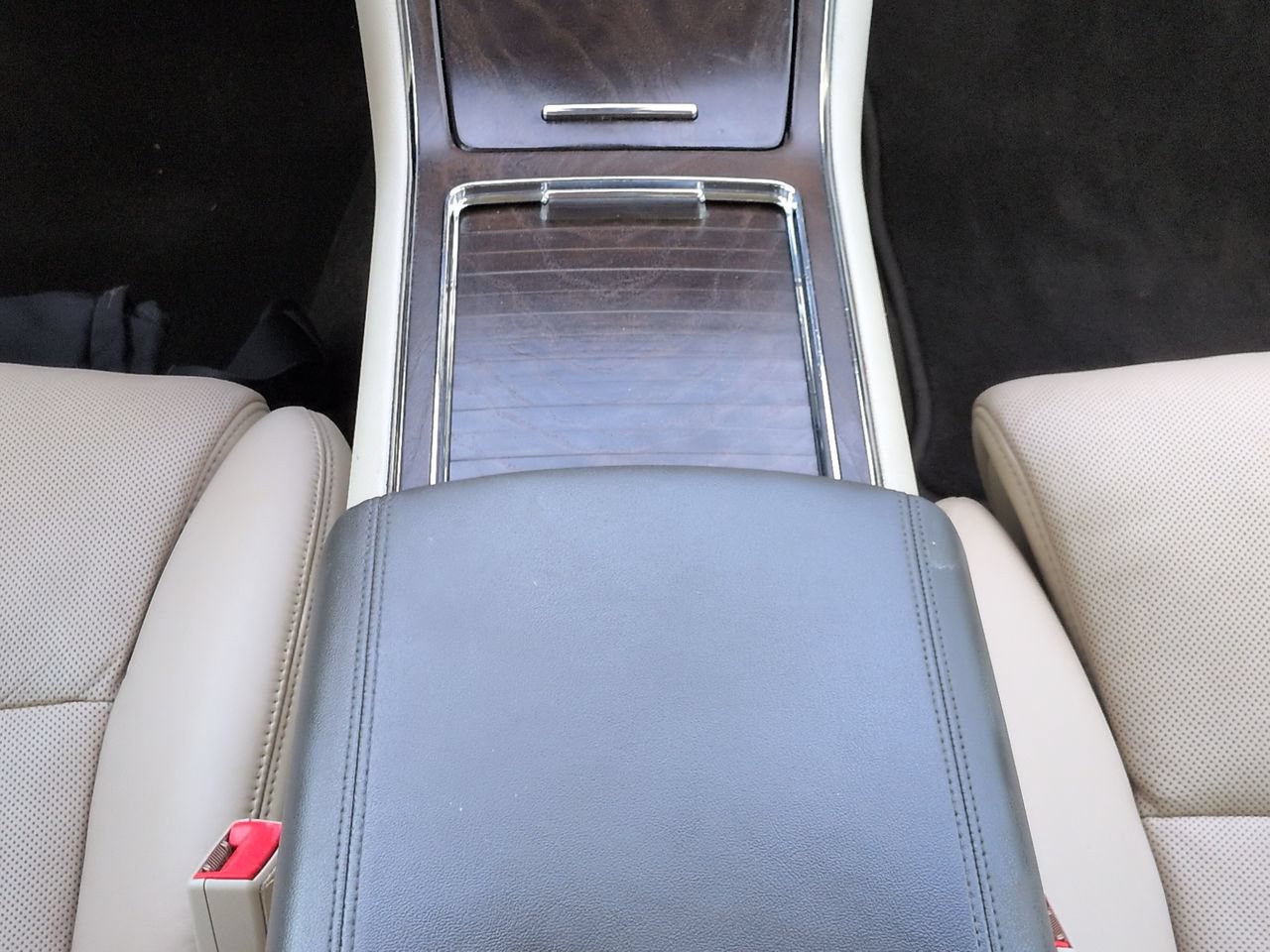 Used 2020 Lincoln Continental Reserve FWD image 19