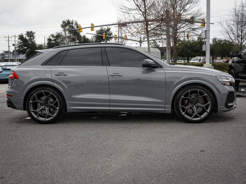 Used 2024 Audi RS Q8 image 12