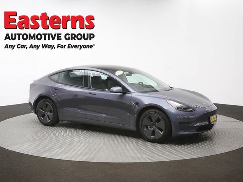 Used 2023 Tesla Model 3 Standard Range RWD image 42