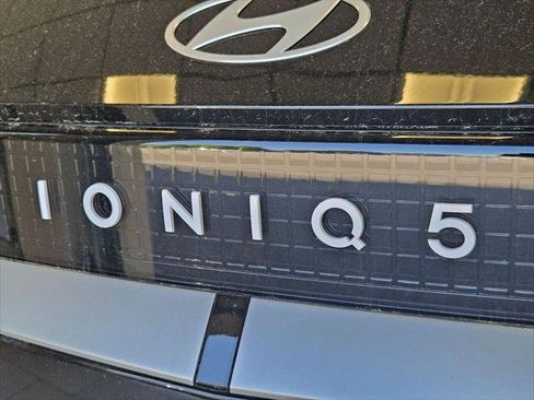 New 2026 Hyundai Ioniq 5 SE AWD/4WD image 27
