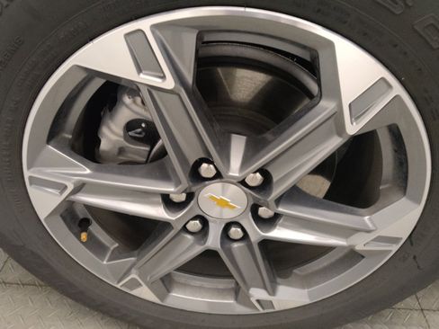 Used 2025 Chevrolet Blazer LT FWD image 31