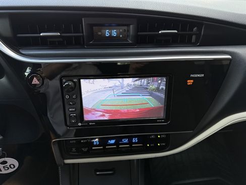 Used 2017 Toyota Corolla iM FWD image 23