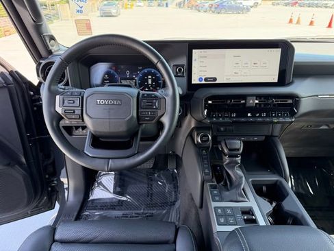 Certified 2025 Toyota Land Cruiser w/ Premium Package AWD/4WD image 16