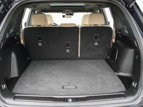 Used 2023 Jeep Grand Cherokee 4WD 4xe w/ Luxury Tech Group II image 41