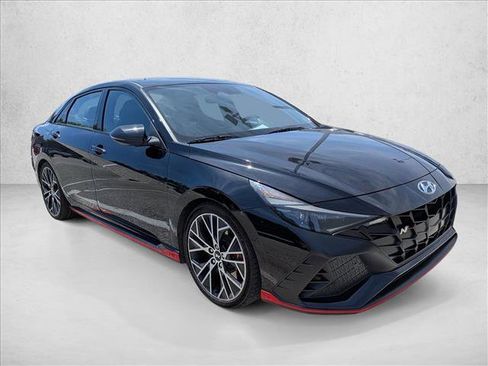Used 2022 Hyundai Elantra N FWD image 3