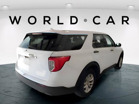 Used 2020 Ford Explorer w/ 3rd Row, Rear Camera, Rever image 7