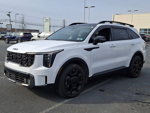 Used 2025 Kia Sorento SX Prestige image 3