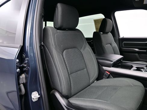 Used 2025 RAM 1500 Big Horn AWD/4WD image 17