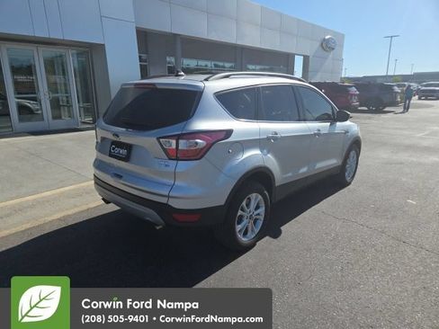 Used 2018 Ford Escape SEL AWD/4WD image 7