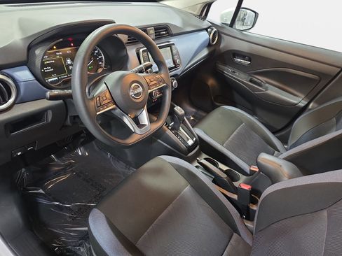 Certified 2025 Nissan Versa SV w/ Trunk Package image 15