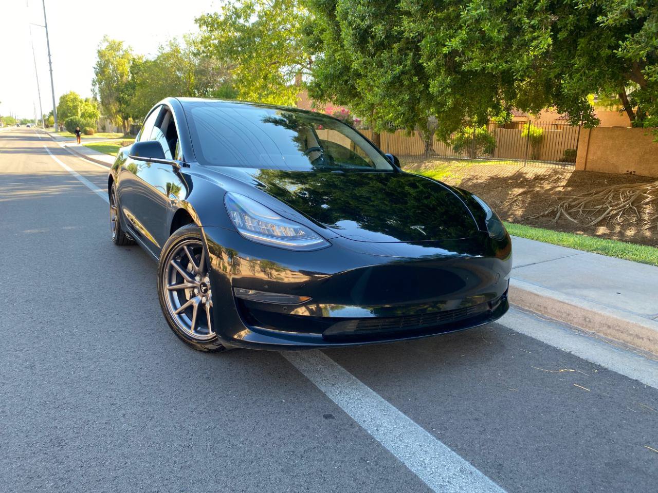 Used 2020 Tesla Model 3 RWD image 2