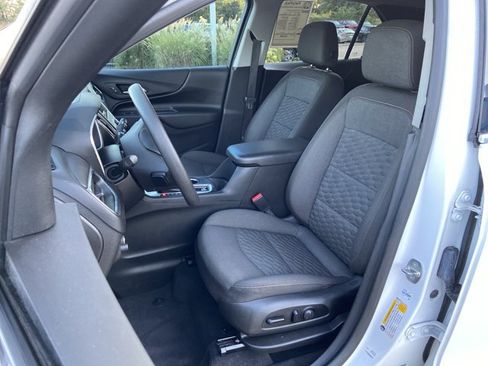 Used 2020 Chevrolet Equinox LT FWD image 18