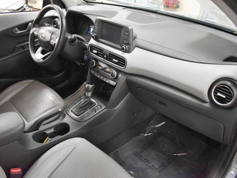Used 2019 Hyundai Kona Limited AWD/4WD image 42