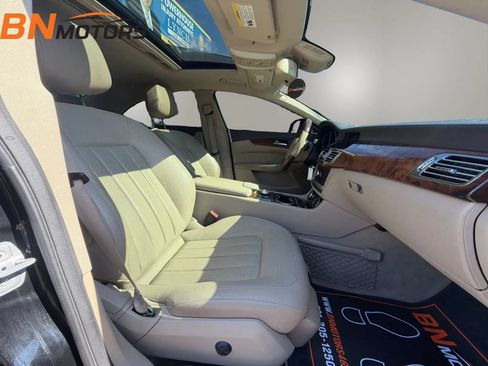 Used 2012 Mercedes-Benz CLS 550 4MATIC image 18