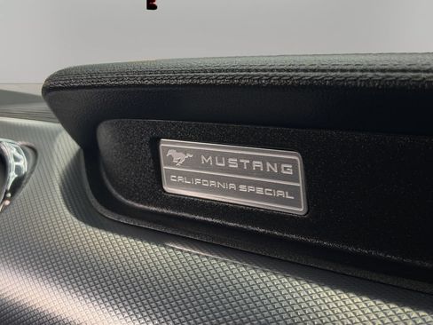 Used 2016 Ford Mustang GT Premium w/ Enhanced Security Package RWD image 18