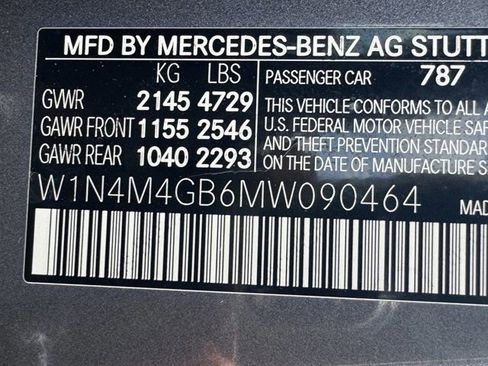 Used 2021 Mercedes-Benz GLB 250 GLB 250 w/ Premium Package image 34