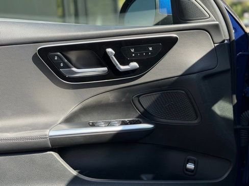 Used 2022 Mercedes-Benz C 300 4MATIC Sedan image 21