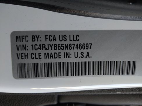 Used 2022 Jeep Grand Cherokee Limited 4xe image 33