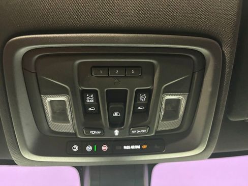 Used 2019 GMC Sierra 1500 AT4 w/ AT4 Premium Package AWD/4WD image 34