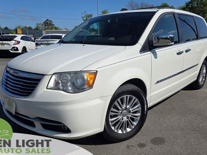 Used 2013 Chrysler Town & Country Touring-L w/ Entertainment Group #2