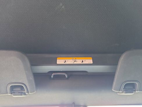 Used 2017 Jeep Wrangler Sahara w/ Connectivity Group image 23