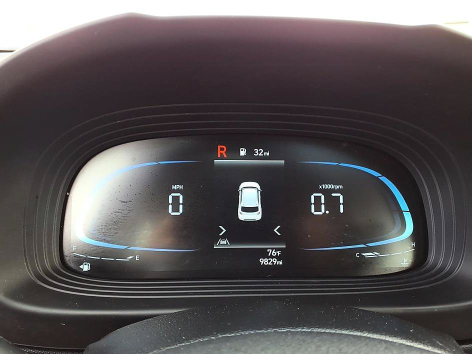 Used 2026 Hyundai Venue SEL FWD image 31