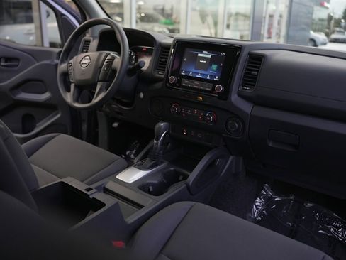Used 2022 Nissan Frontier S w/ Technology Package image 30