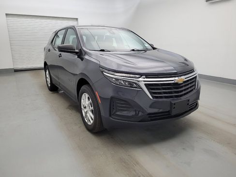 Used 2022 Chevrolet Equinox LS AWD/4WD image 13