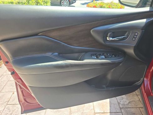 Used 2021 Nissan Murano Platinum w/ Cargo Package FWD image 13