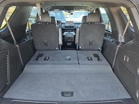 Used 2021 Chevrolet Tahoe LT RWD image 11