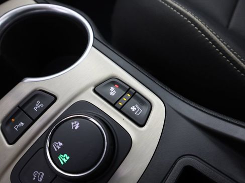 Used 2020 GMC Terrain Denali w/ Denali Premium Package AWD/4WD image 61