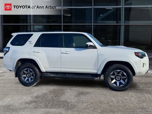Used 2023 Toyota 4Runner TRD Off-Road image 11