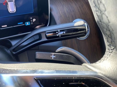 Certified 2025 Mercedes-Benz GLC 300 4MATIC image 29