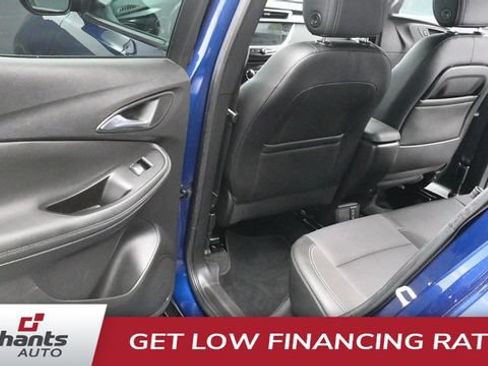 Used 2023 Buick Encore GX Preferred w/ Cold Weather Comfort Package AWD/4WD image 16