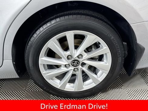 Used 2023 Toyota Camry LE AWD/4WD image 4