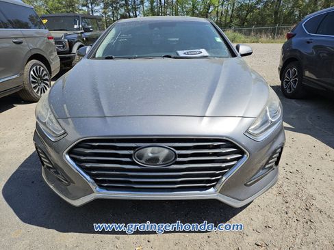 Used 2018 Hyundai Sonata SEL w/ Tech Package 02 image 3