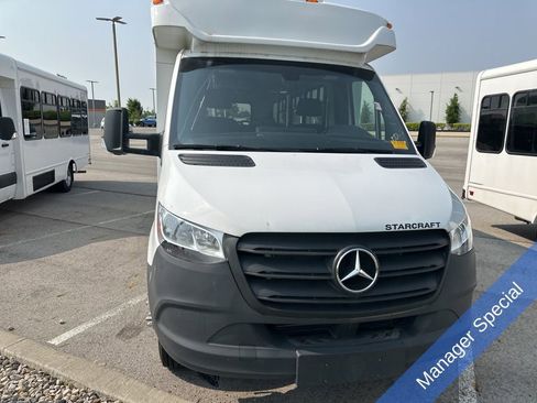 Used 2022 Mercedes-Benz Sprinter 3500 image 27