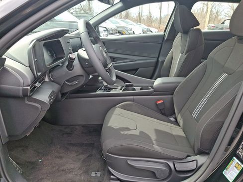 New 2026 Hyundai Elantra SEL Sport Premium image 11