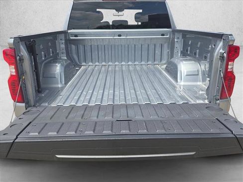 Used 2023 Chevrolet Silverado 1500 Custom RWD image 6