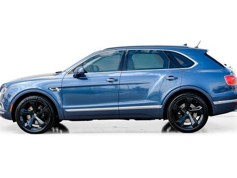 Used 2019 Bentley Bentayga AWD/4WD image 9