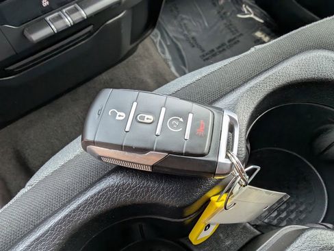 Used 2021 RAM 1500 Big Horn image 19