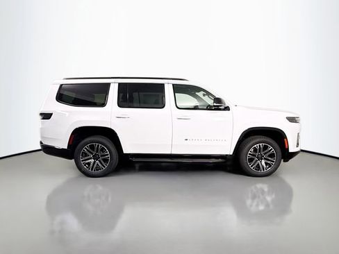 New 2026 Jeep Grand Wagoneer 4WD w/ Premium Group I image 8