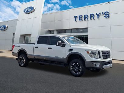 Used 2018 Nissan Titan PRO-4X w/ Pro-4x Convenience Package