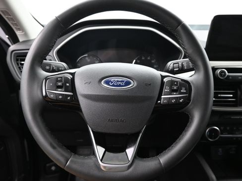 Used 2022 Ford Escape SEL FWD image 13