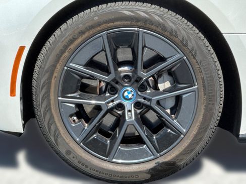Used 2023 BMW i4 eDrive35 w/ Premium Package RWD image 12