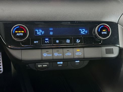 New 2025 Hyundai Elantra Sport image 15