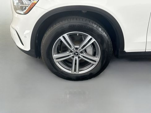 Used 2022 Mercedes-Benz GLC 300 image 10