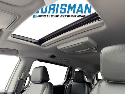 Used 2022 Honda Odyssey Touring image 19