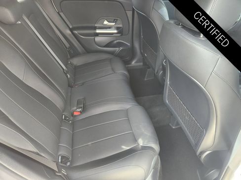 Certified 2025 Mercedes-Benz GLA 250 image 31